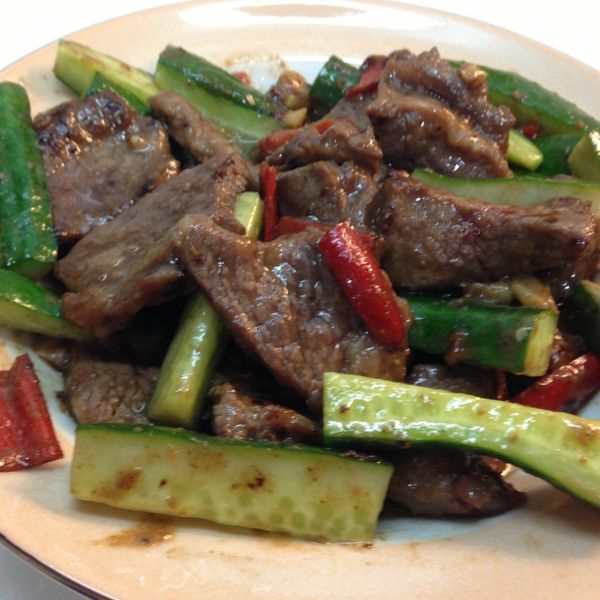 Olivia♥小黃瓜炒牛肉 : Daphne Chang一起做