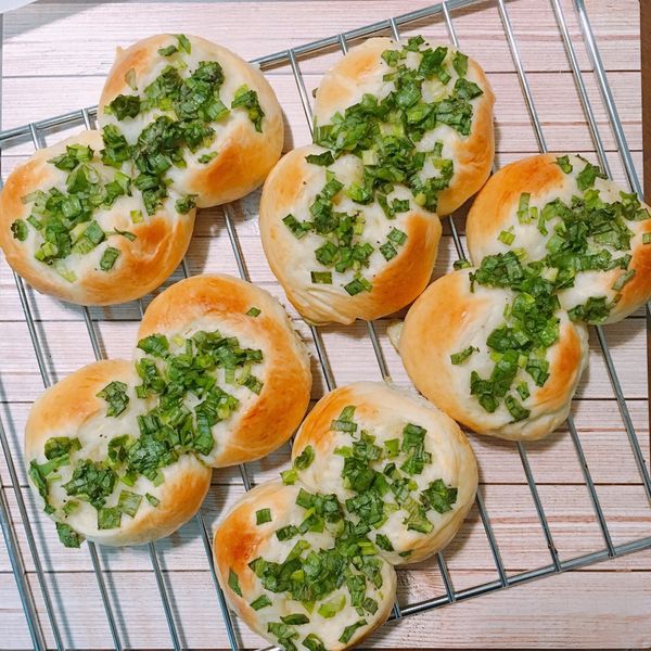 液種法~~<秒殺蔥花麵包>：貢丸 一起做