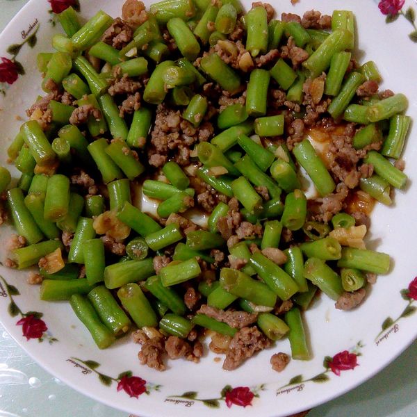 四季豆炒肉末 : 吳苹苹一起做