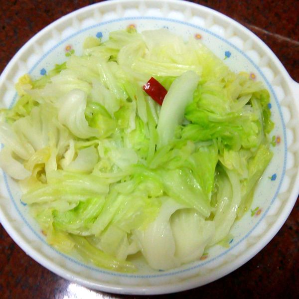 ♡蒜片炒高麗菜♡：angelchan 一起做