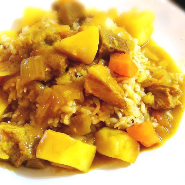 今天來吃咖哩飯哦：Erin Chen 一起做