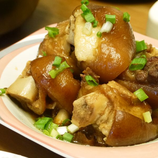 古早味滷豬腳 : Natasha  Chang一起做