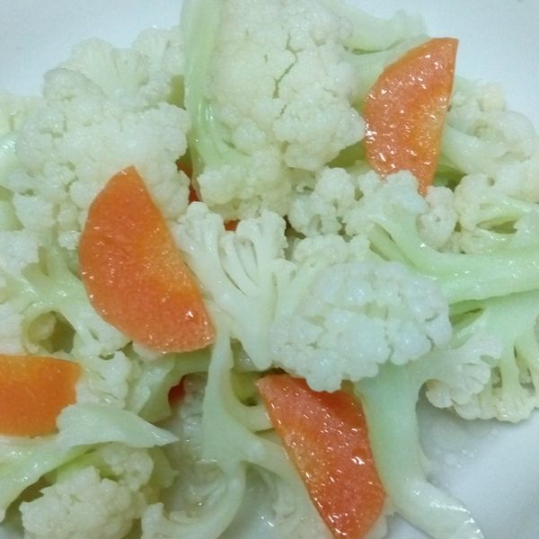 清炒白花椰 : Candy Yu一起做