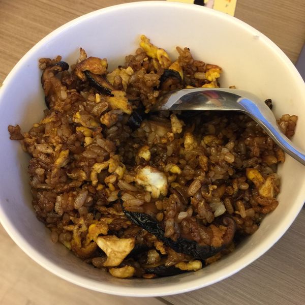 阿嬤的灶腳蛋炒飯【淬釀手路菜】：Chia-Ying Wu 一起做