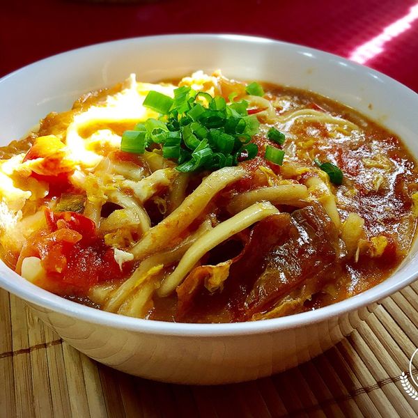 (超快速+超簡單) 蕃茄煨麵 : Karen Liu一起做