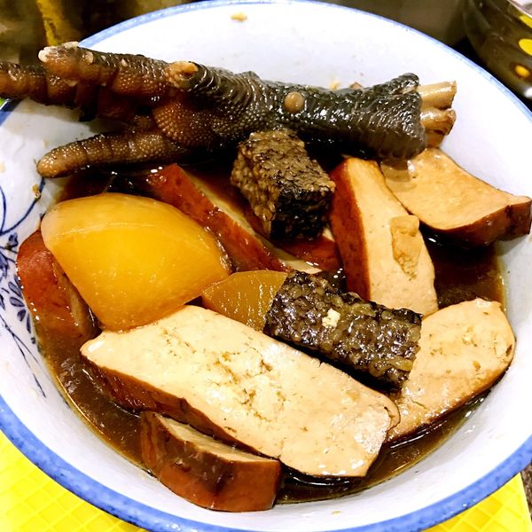 ღ小吟愛做菜ღ 夜市小吃~東山鴨頭-滷味 : 🎵❤️❤️楊雯雯❤️❤️🎵一起做