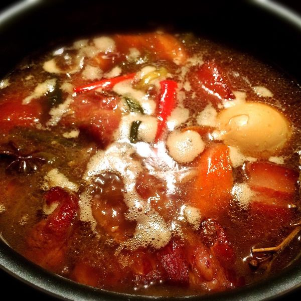 不加一滴水紅燒肉 : ʟɪʟɪ一起做