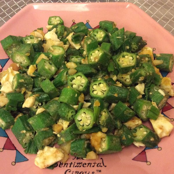 undefined：新手人妻的小菜 一起做