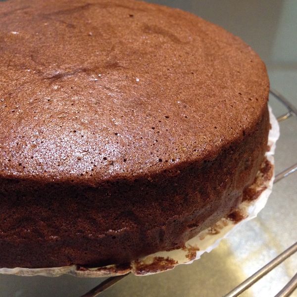 巧克力海綿蛋糕：凡凡 一起做