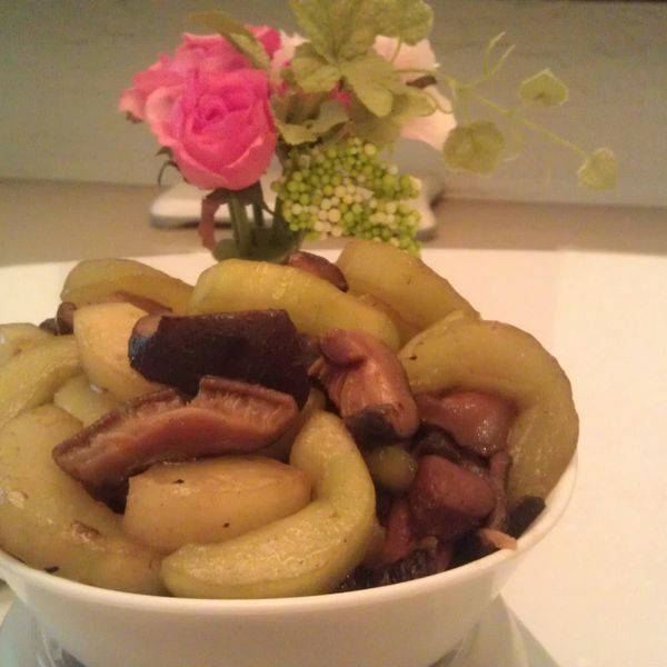 【粉豬兒】香菇滷大黃瓜 : Cava Chang一起做