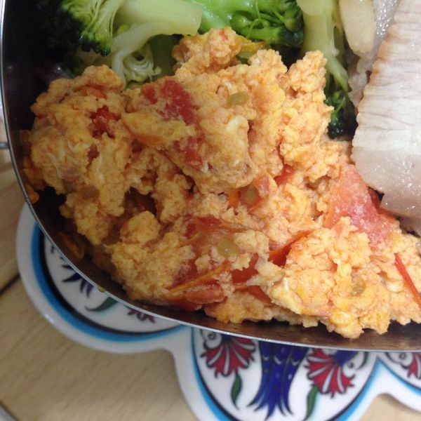 蕃茄炒蛋 : tweetybear一起做