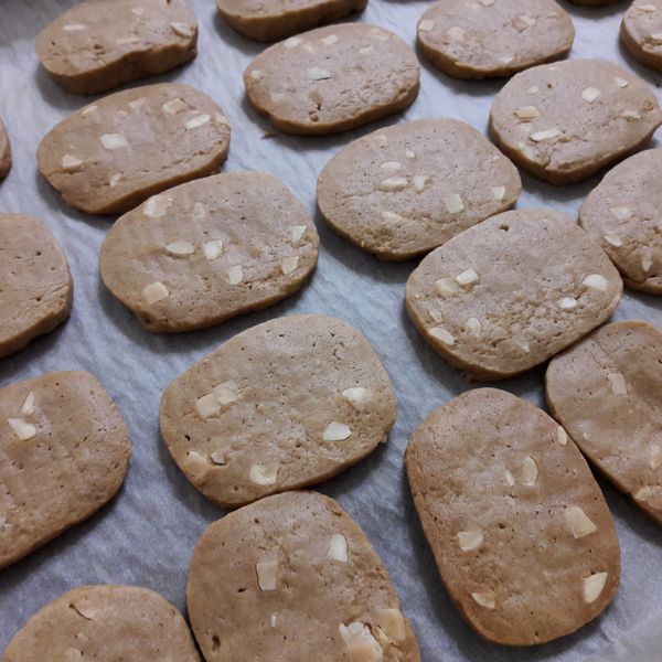 咖啡核桃香酥餅乾：ying 一起做