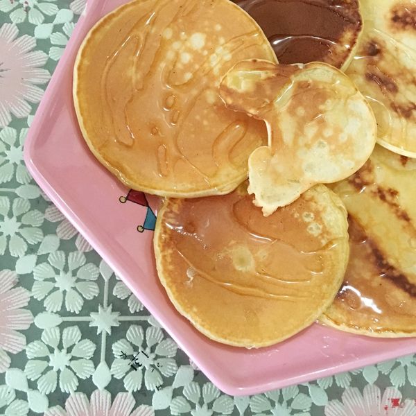 【蜂蜜鬆餅】超Easy平底鍋料理 : 許卉蓁一起做