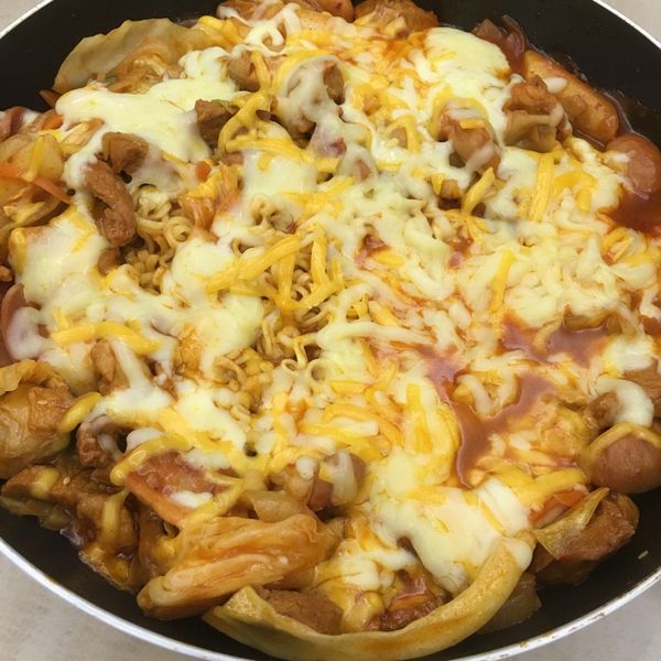 辣炒起士春川雞 : Sophie Chan一起做