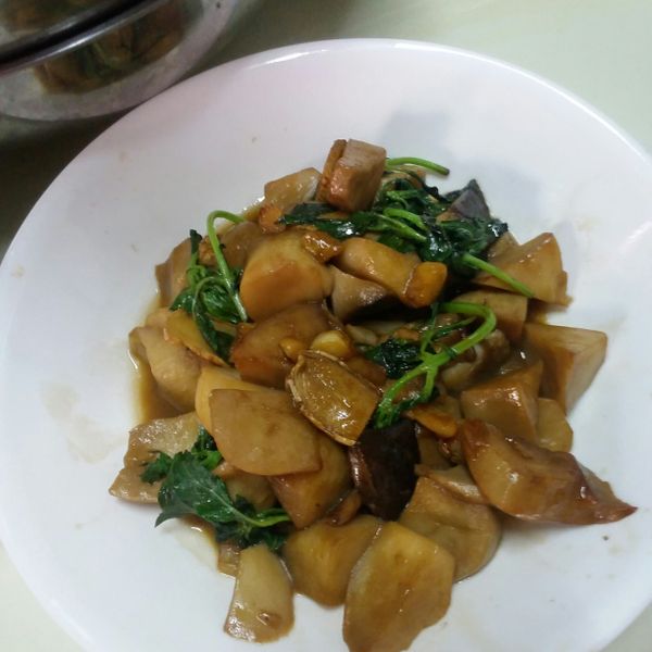 三杯杏包菇 : 凌小蝶一起做