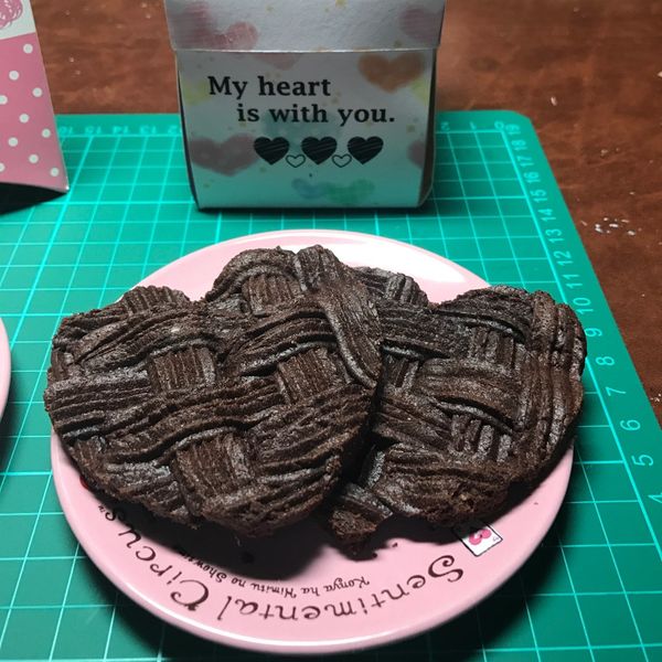 巧克力心形編織餅乾〈情人節食譜〉 : 林佩汶一起做