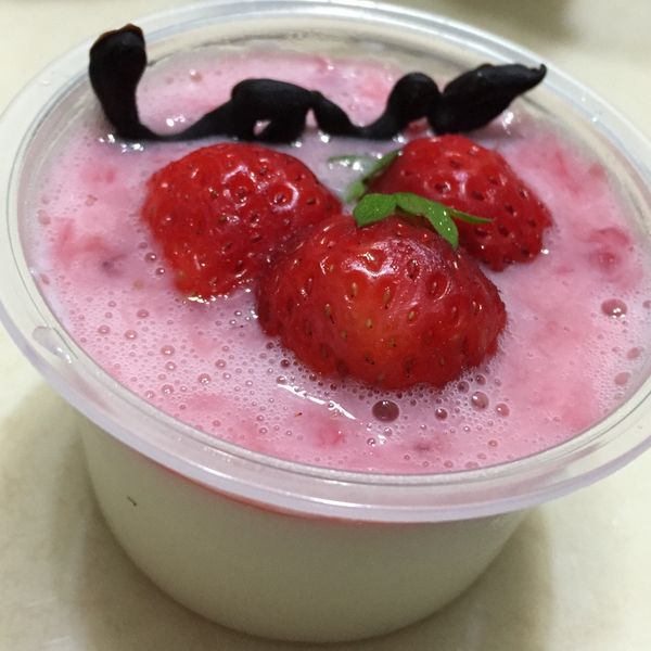 Valentine's Day‧草莓奶酪 : RayHs一起做