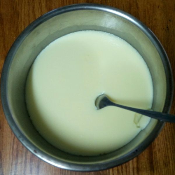 ［史上最簡單］超嫩的電鍋蒸蛋 : 緹亞一起做