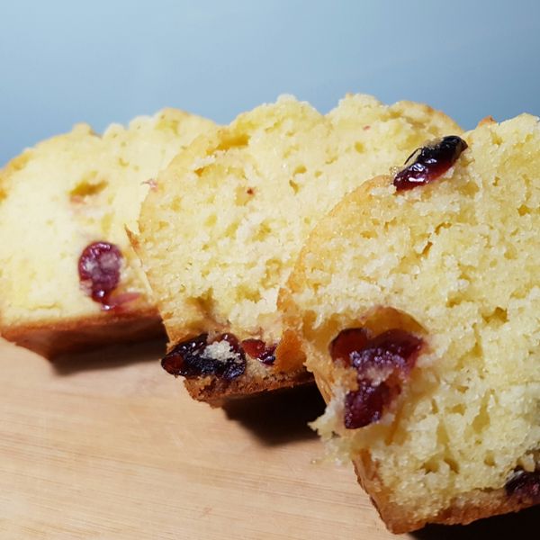 蔓越莓磅蛋糕：Yu 一起做