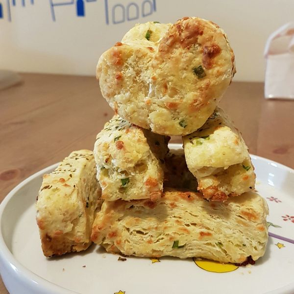 完美司康一次學會-香蔥起司司康 : Kr.一起做