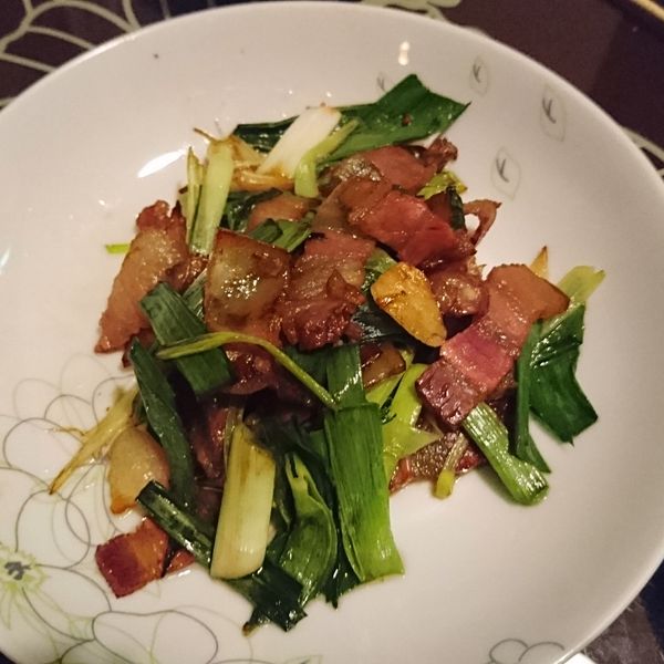 蒜苗炒臘肉 : 曾韻璇一起做