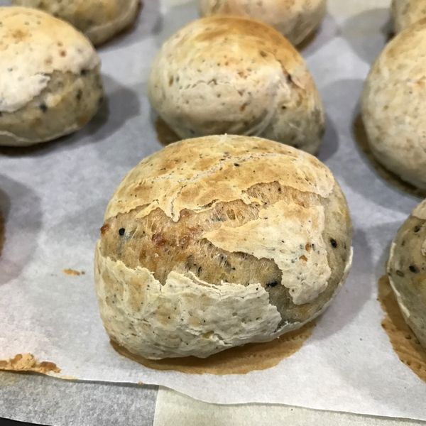 麻薯麵包～簡單材料和作法，口感更優喔：Sharon Wu 一起做