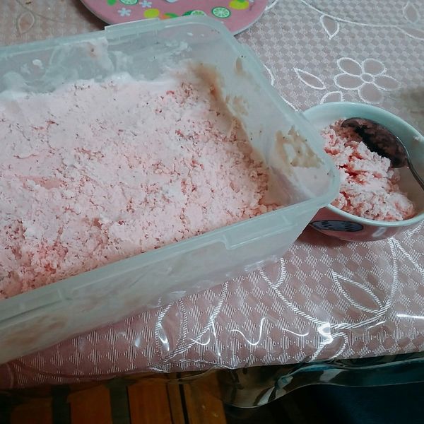 草莓冰淇淋 : Fish一起做