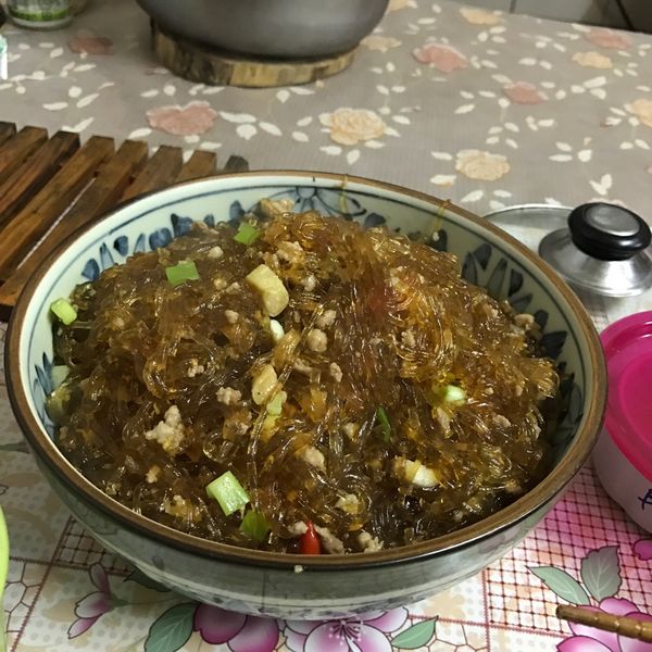 螞蟻上樹 : 新手小媳婦廚房一起做