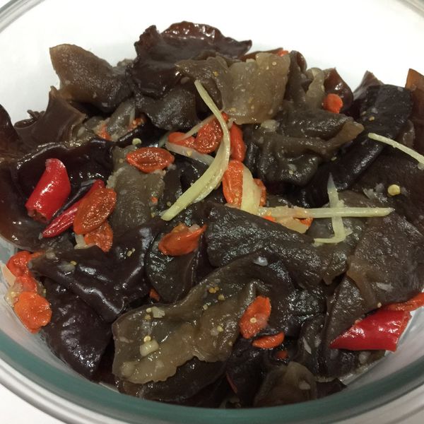 五分鐘搞定『涼拌黑木耳』：Papa 一起做