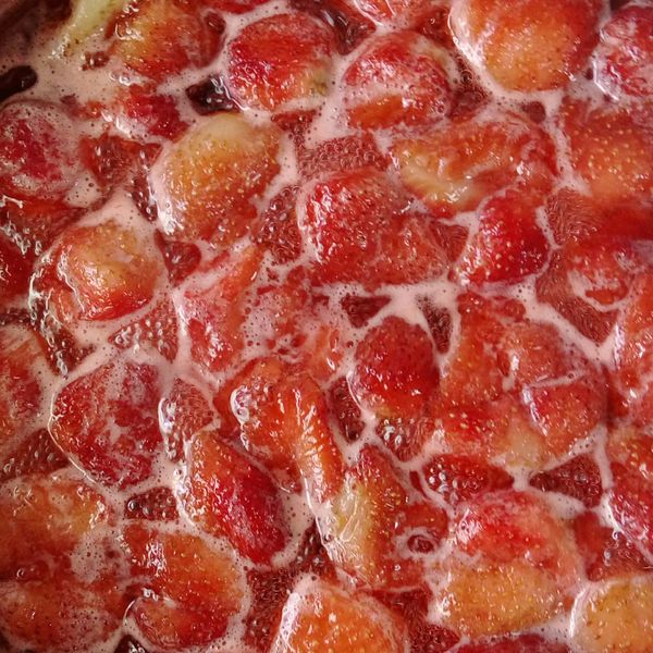 草莓顆粒果醬 : 小白白一起做