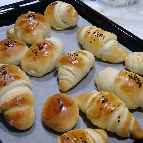 可頌起酥牛角麵包：Hy Kuan 一起做