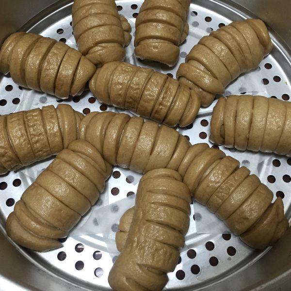 黑糖芋泥饅頭捲:庭 一起做