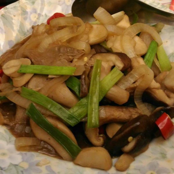 undefined：郭藝錚 一起做