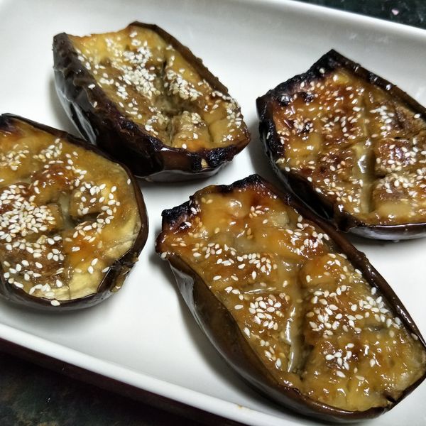 味噌烤圓茄：♥吃貨人生♥ 一起做