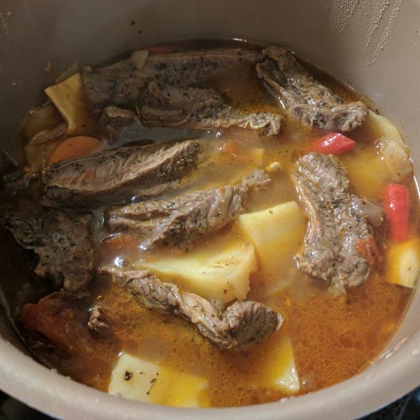 番茄燉牛肉_電鍋料理 零廚藝好滋味 : Chia-ching Shen一起做