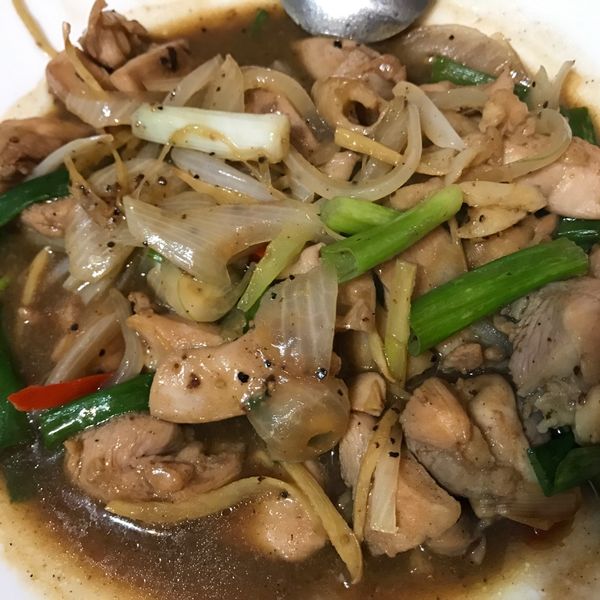 【蔥爆里肌肉】備料簡單。料理快速：Jessie Sui 一起做