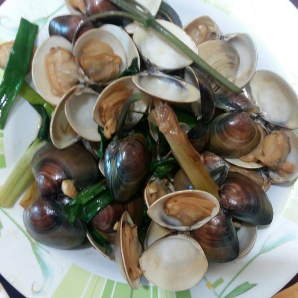 蒜炒蛤蜊 : Wu Xiao Dai一起做