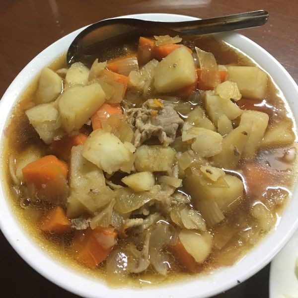 馬鈴薯燉肉 : Queena Lin一起做