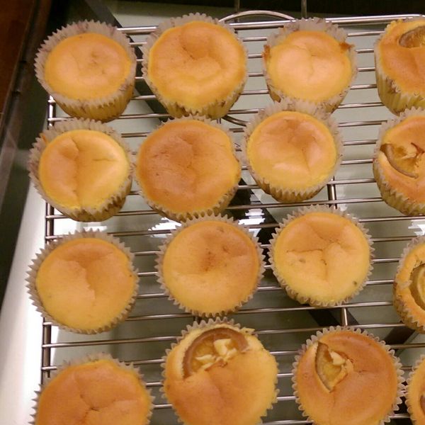 檸檬小杯子蛋糕～不會消風烤法 : Teresa Tsao一起做