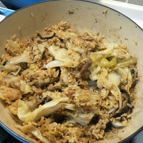 鑄鐵鍋高麗菜飯：阿棒 一起做