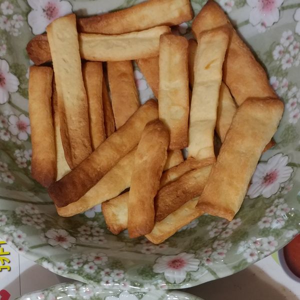 [幼兒食譜] 黑糖牛奶棒（寶寶磨牙餅）：Sara 一起做