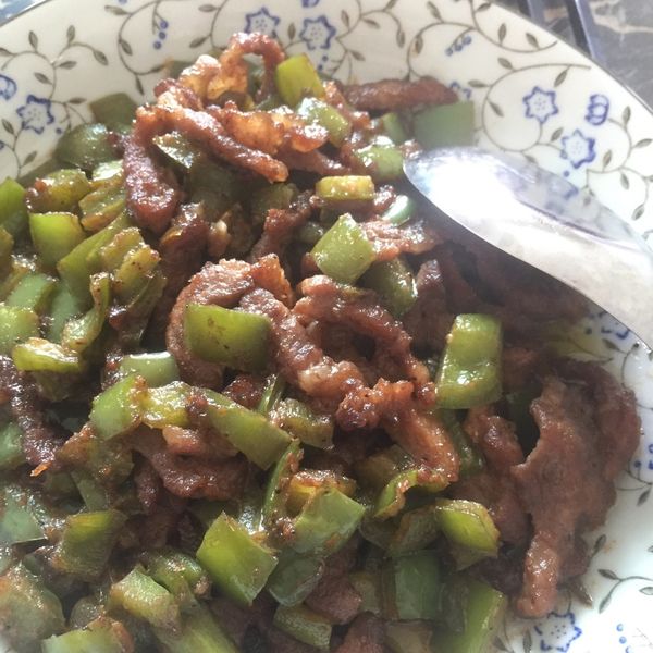\\拌飯好開胃-沙茶青椒肉末//：Sheep Yang 一起做