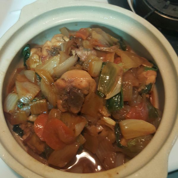 洋蔥燒雞肉 : 紅豆愛江醬一起做