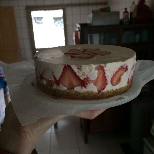 【免烤箱】特濃草莓生乳酪蛋糕：Wan Yu Hsu 一起做