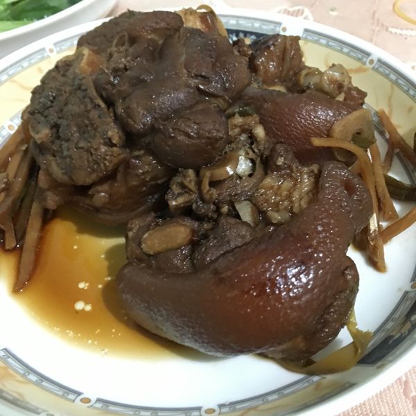 冰糖滷豬腳(電鍋版)：Bonnie Chu 一起做