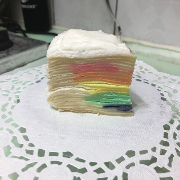 《養樂多彩虹千層蛋糕》閒妻涼姆：洪乙民 一起做