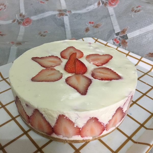 【免烤箱】特濃草莓生乳酪蛋糕 : sammi一起做