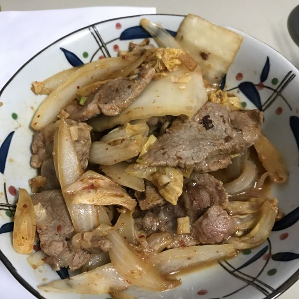 泡菜炒豬肉：曾鈺娟 一起做