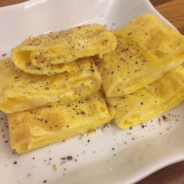 懶人料理：牽絲起司蛋捲燒：愛吃6，於是開始研究料理😋 一起做