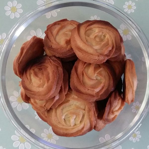 玫瑰擠花餅乾 : 雯雯連一起做